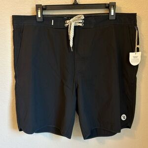 Vuori Cruise Boardshorts Mens 38 Swim Trunks VCycled Recycled NWT